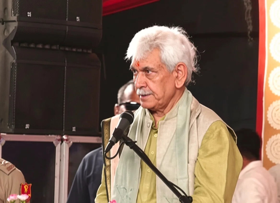 LG Manoj Sinha attends Shri Shiv Mahapuran Katha in Raebareli