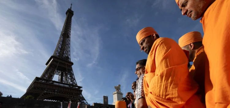 Eiffel Tower shut for a day after staff protest over female workers being moved for Hindu group's visit