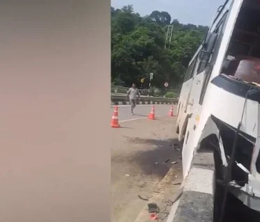 15 Injured as SMVDU Staff Bus Meets Accident in Jammu’s Jhajjar Kotli
