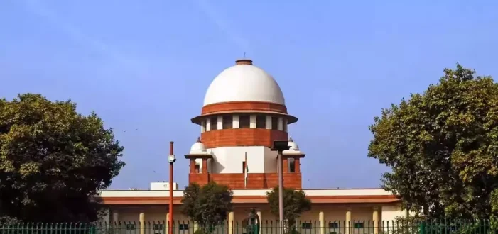 SC Seeks Centre’s Response On OCI Holder’s Plea To Visit J&K For Wedding
