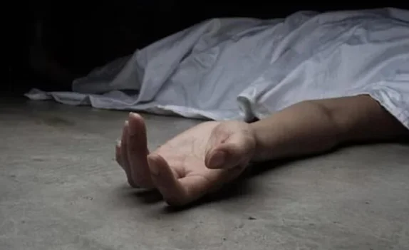 Man Dies After Falling Unconscious at Jammu Police Post, Family Protests