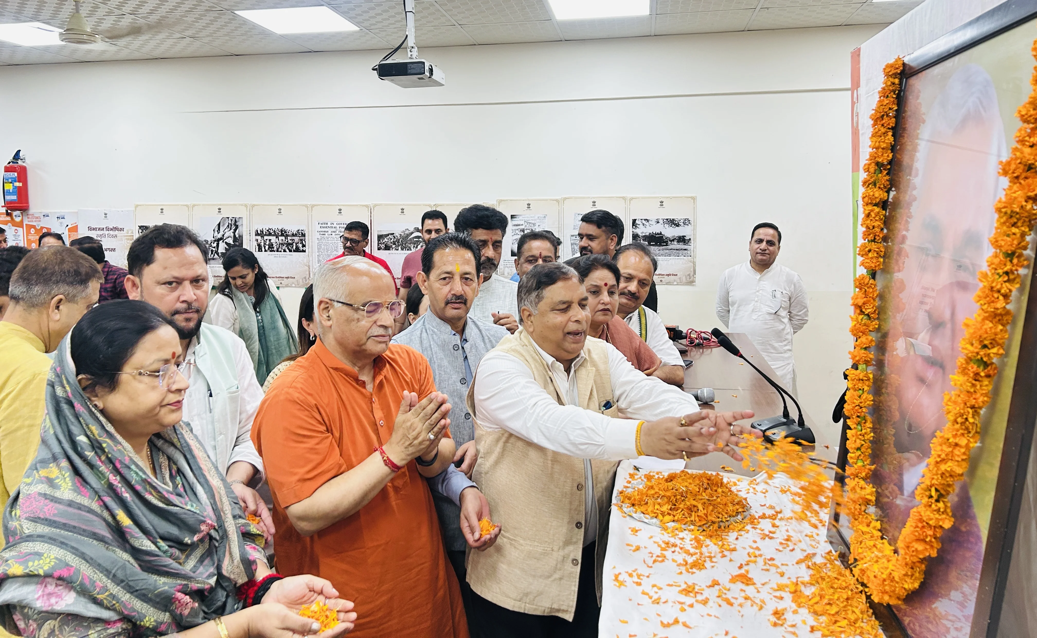 J&K BJP pays tributes to former PM Atal Bihari Vajpayee on his 8th Death Anniversary
