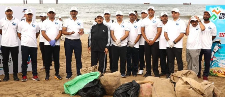 Dr Jitendra Singh Leads Coastal Cleanup At Juhu Beach, Highlights India’s Ocean Potential